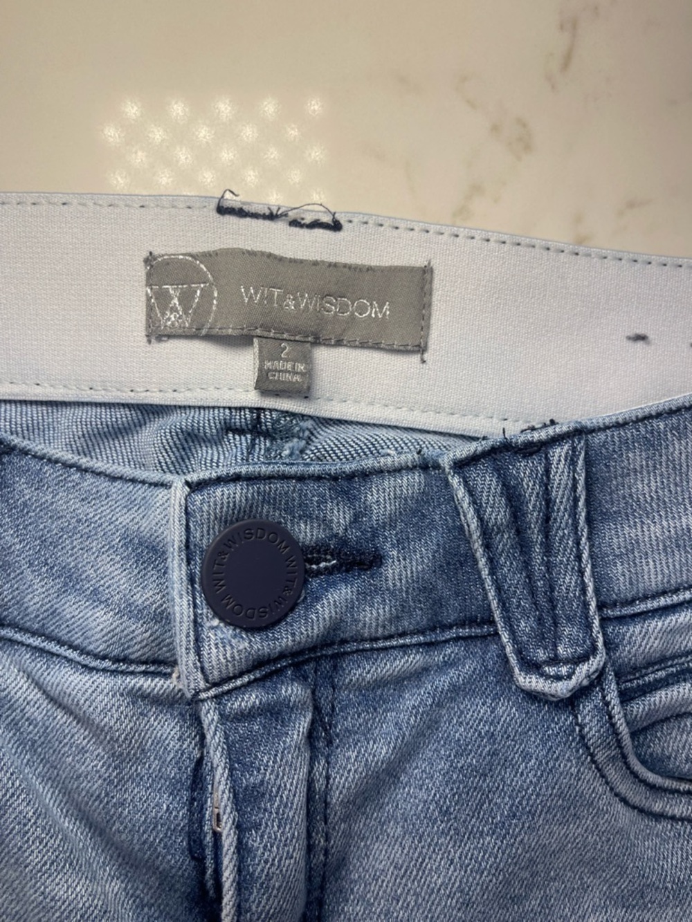 LIKE NEW! Wit & Wisdom Light Wash Women’s Skinny Jeans - Blue - Picture 7 of 14